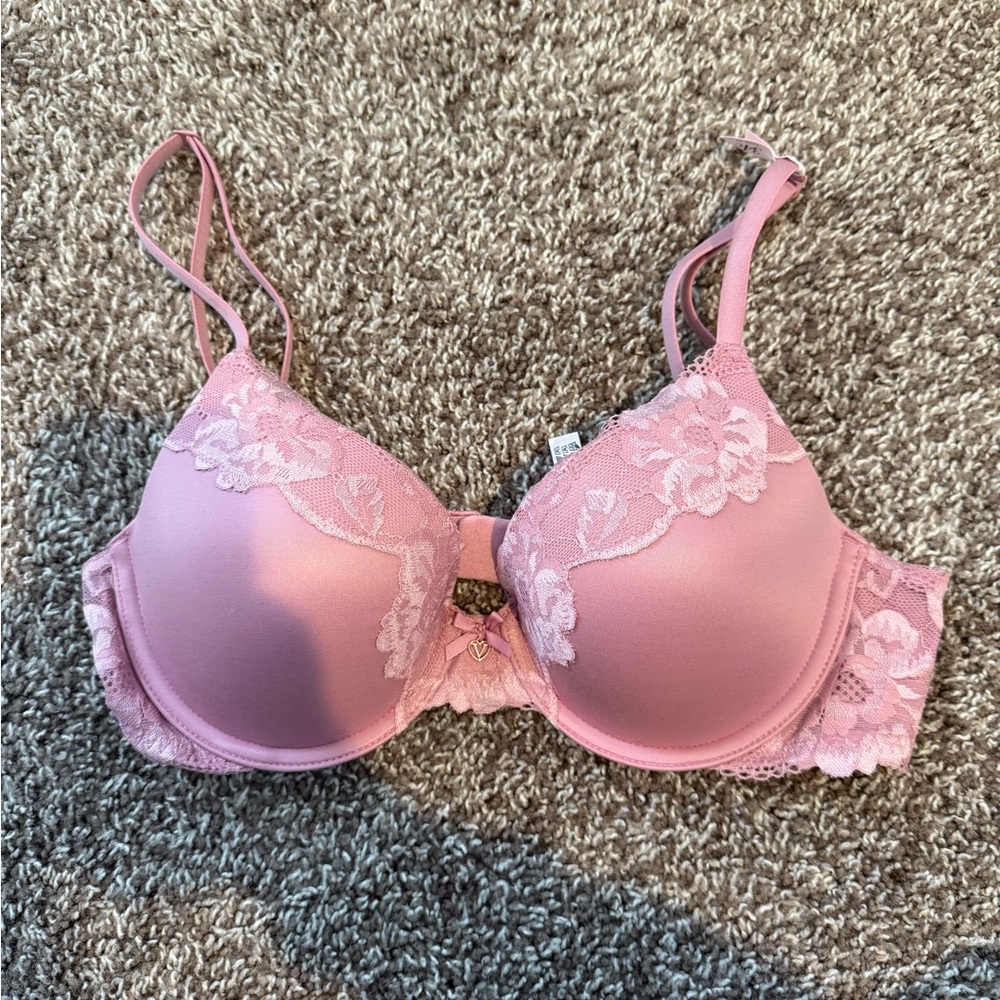 Victoria’s Secret Bra